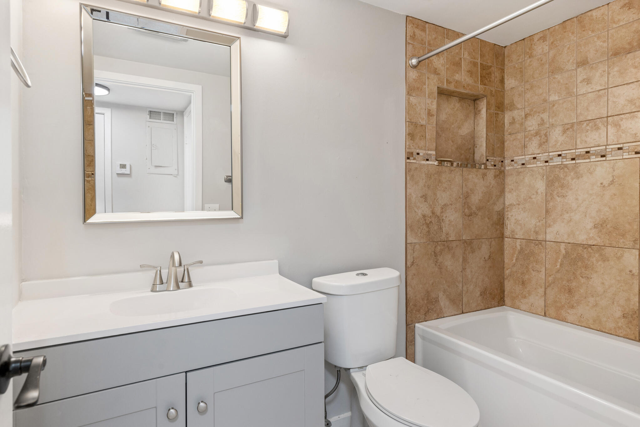Bay Point Harbour Villas - Residential
