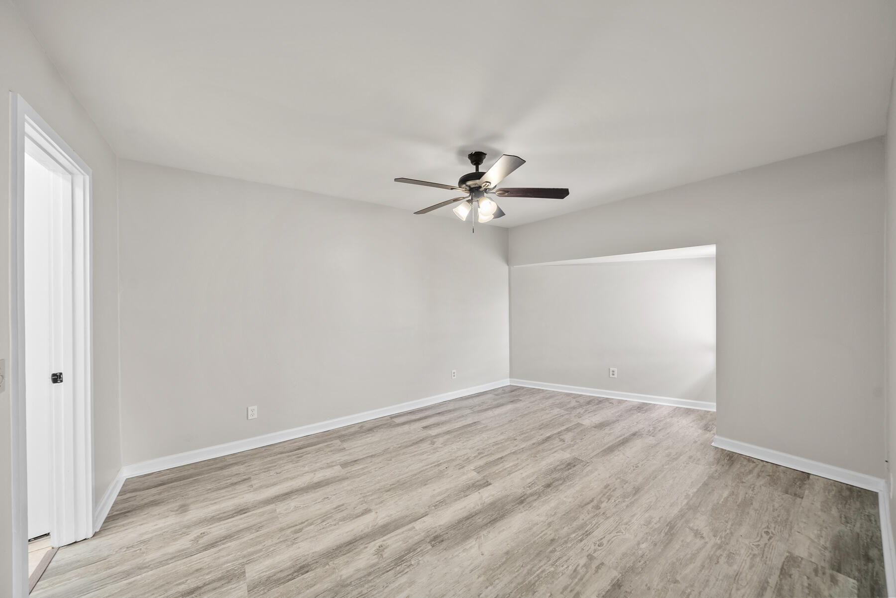 Bay Point Harbour Villas - Residential