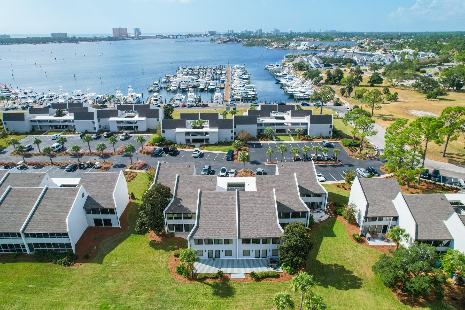 Bay Point Harbour Villas - Residential