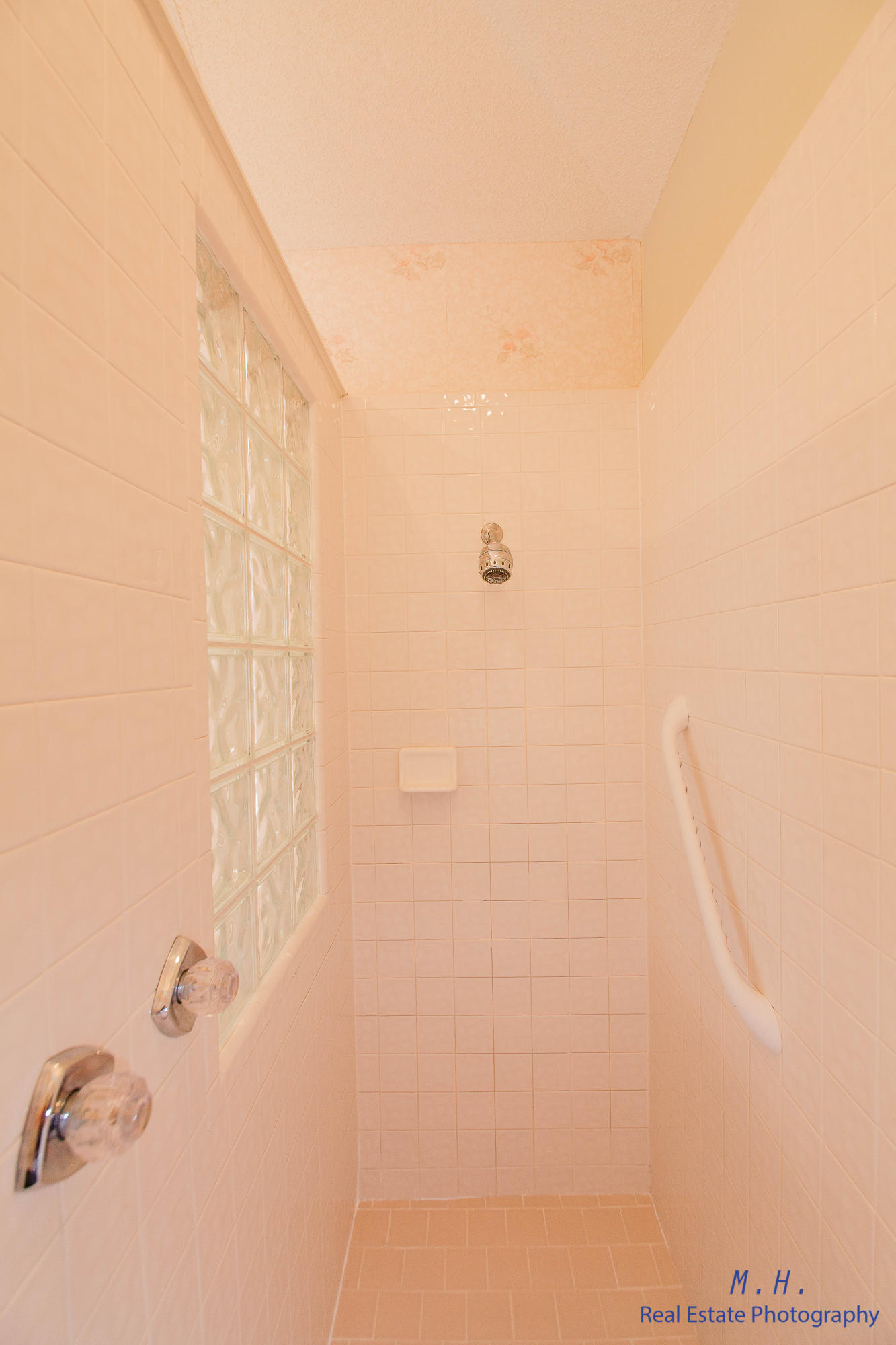 LAKE POINTE - Residential