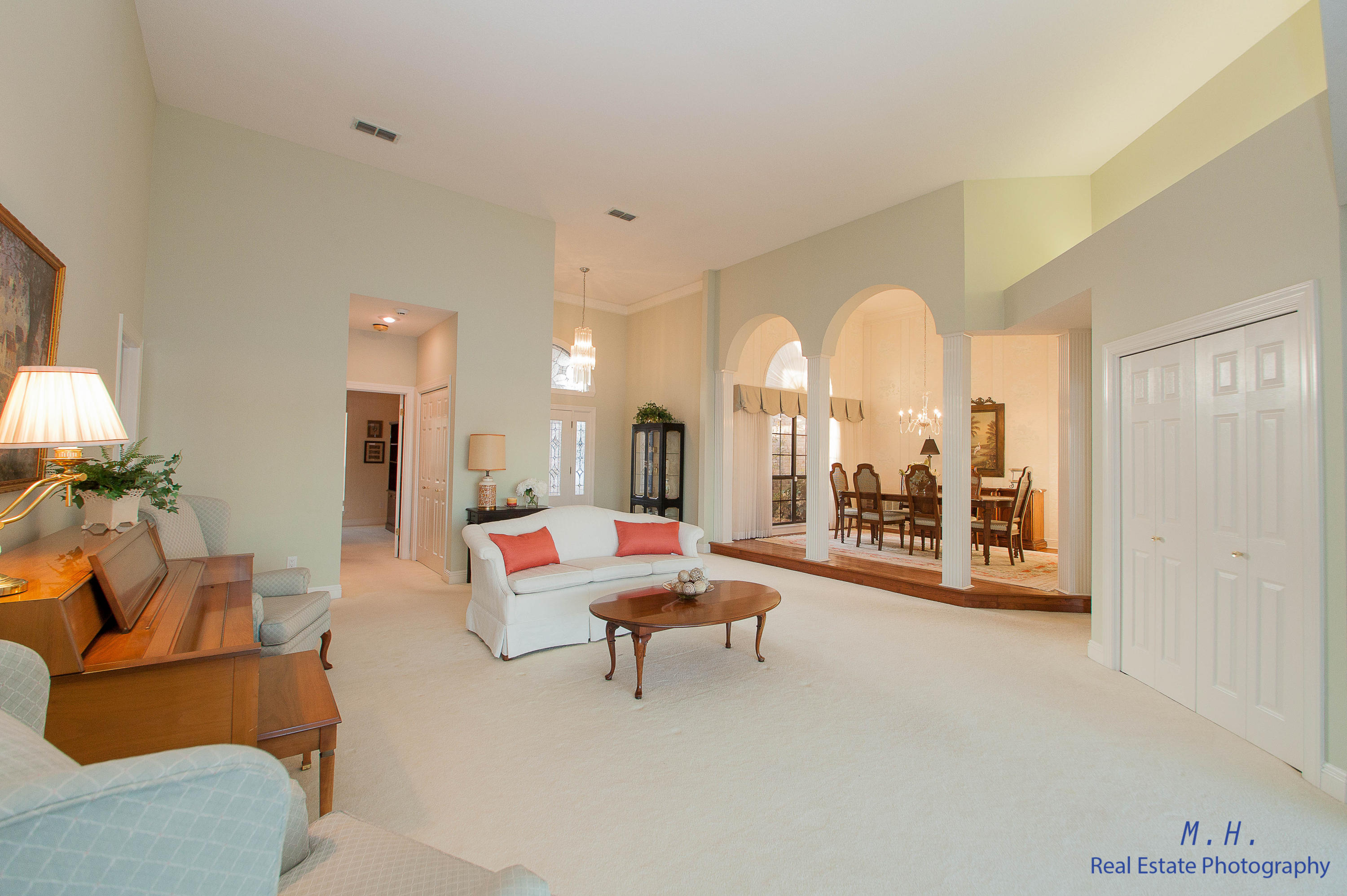 LAKE POINTE - Residential