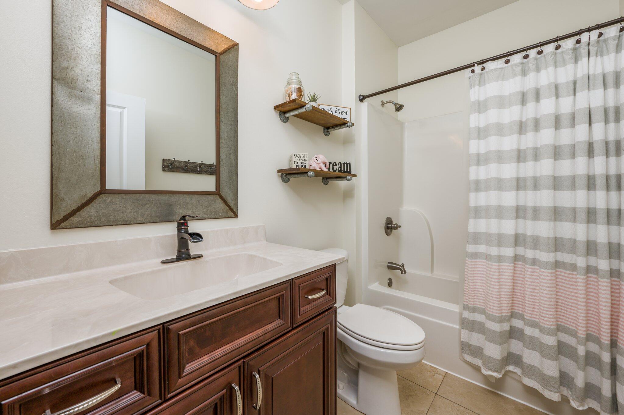 KITTRELL ESTATES - Residential