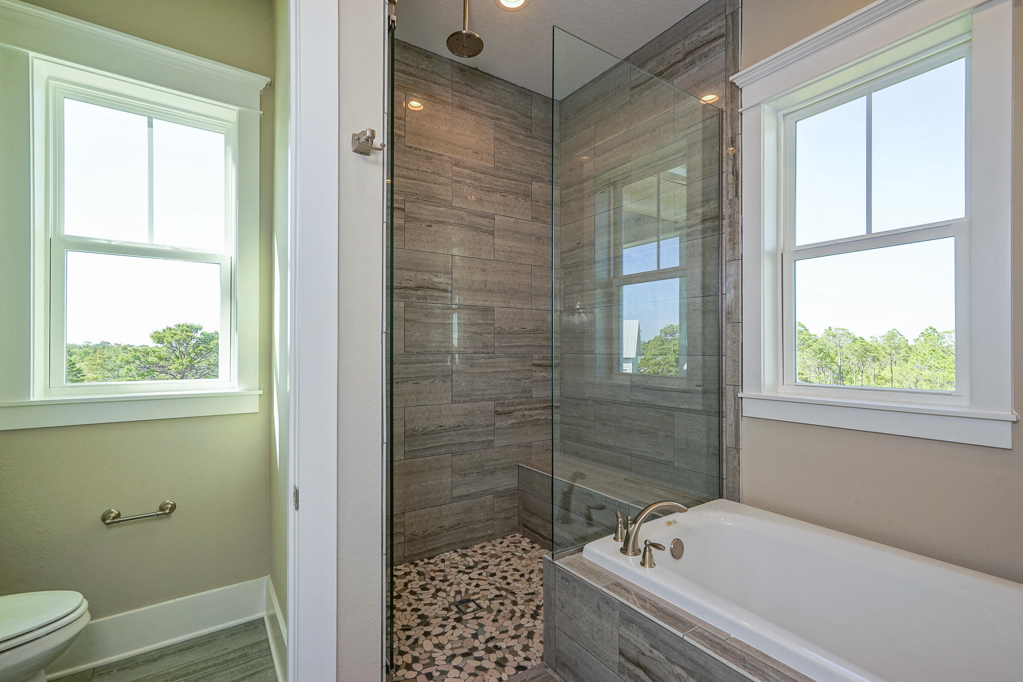 HIGHLAND PARKS - Residential