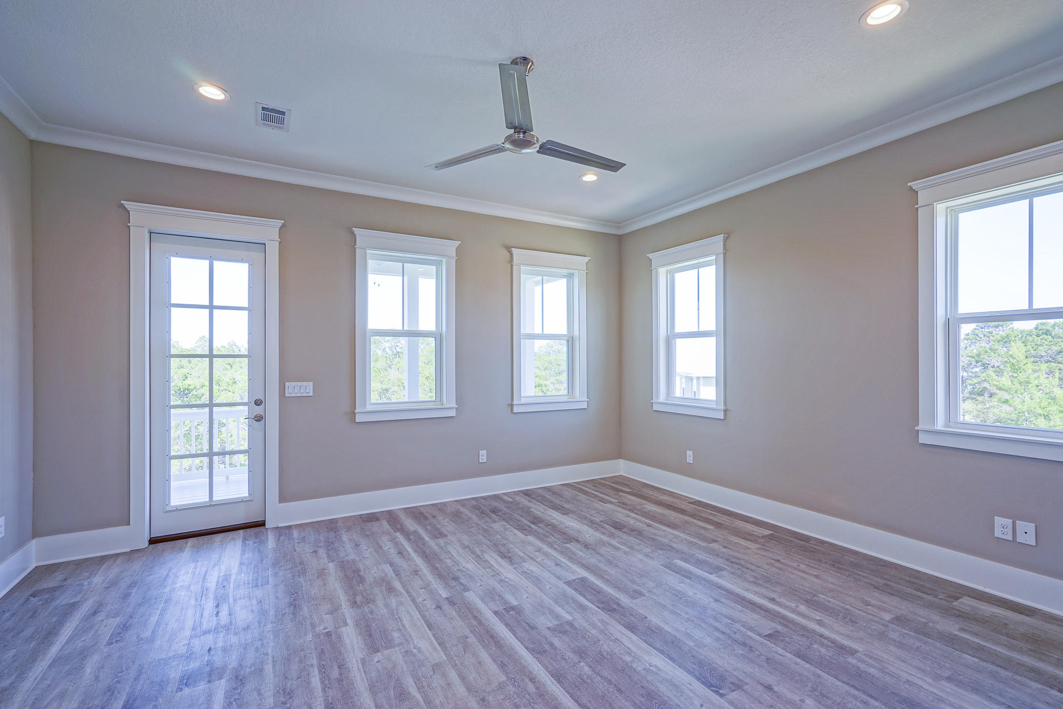 HIGHLAND PARKS - Residential