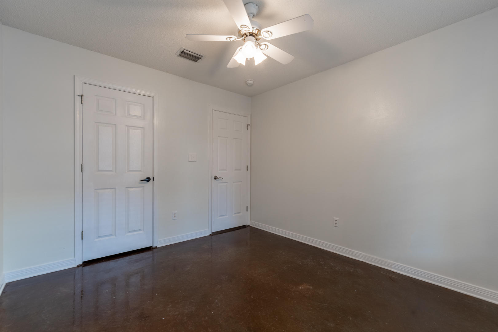 SANDY DUNES - Residential