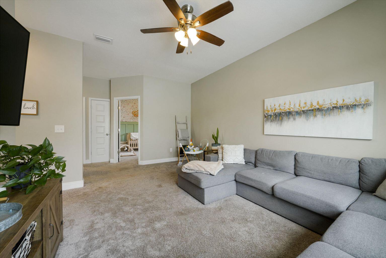 TOWN OF SANTA ROSA - Residential
