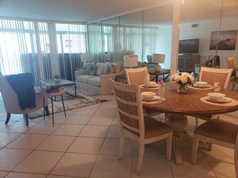 SHORELINE TOWERS 3 - Residential