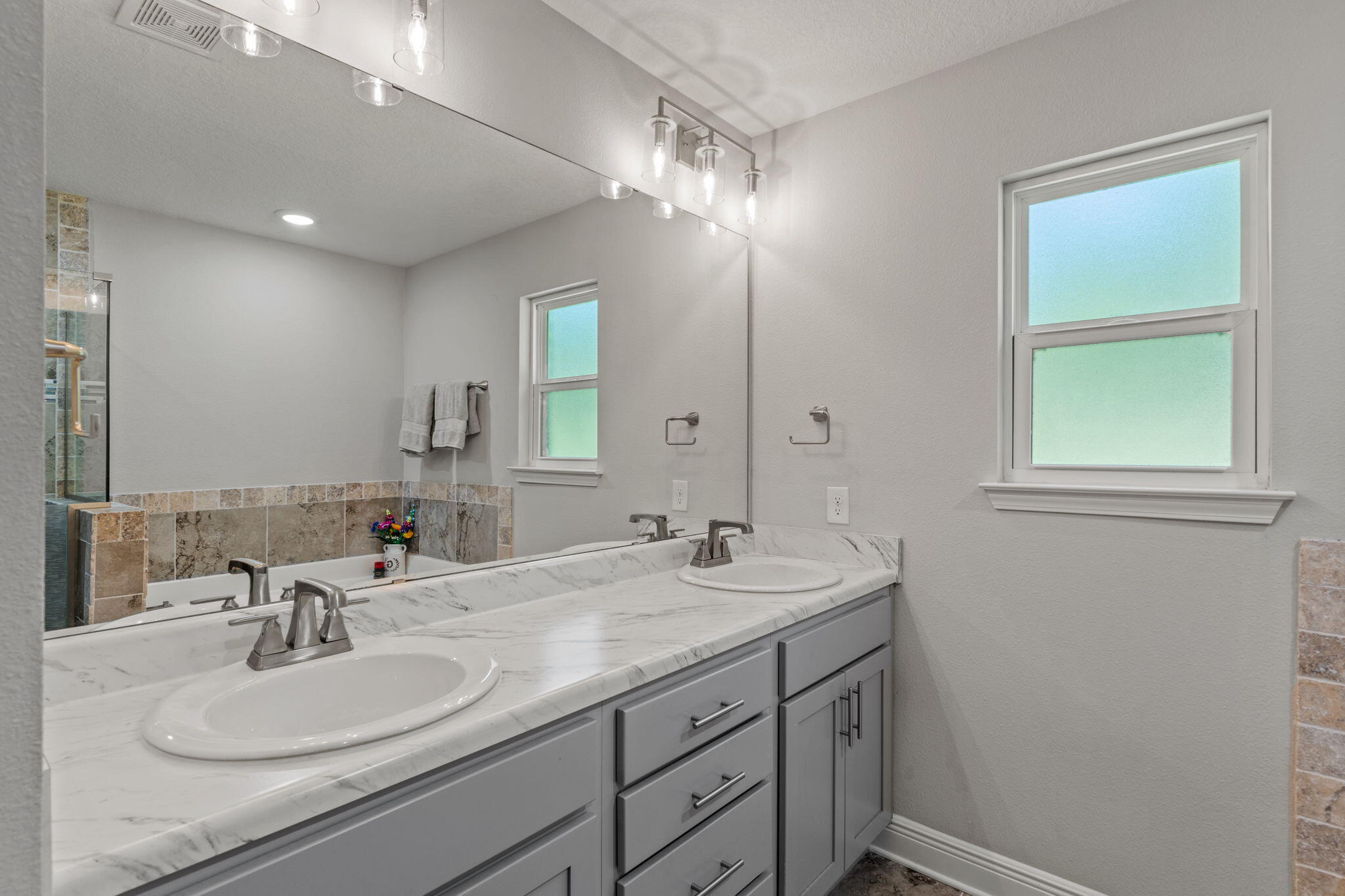 HUNTINGTON - Residential