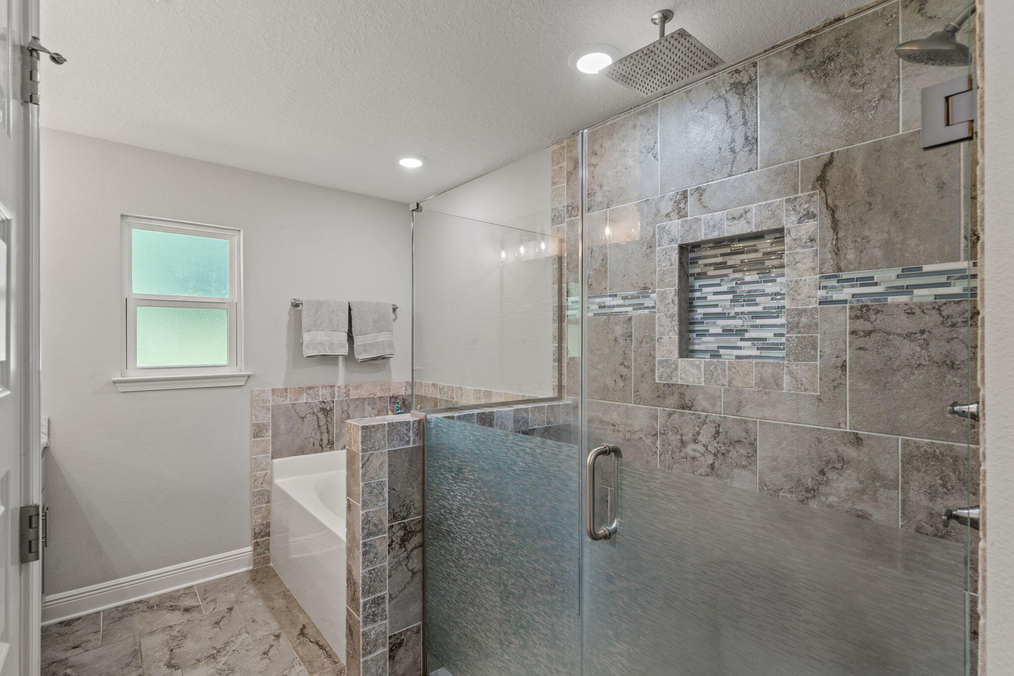 HUNTINGTON - Residential