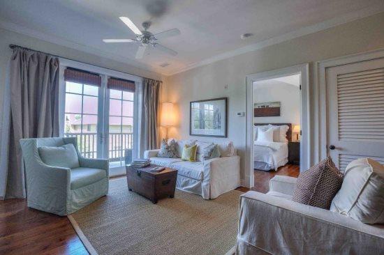 ROSEMARY BEACH, THE LOFTS WEST - Residential