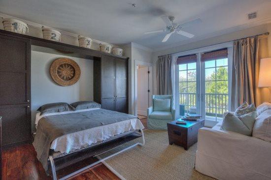 ROSEMARY BEACH, THE LOFTS WEST - Residential
