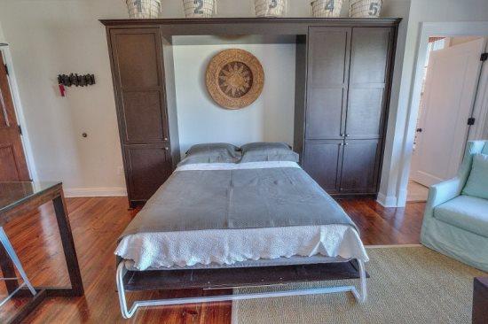 ROSEMARY BEACH, THE LOFTS WEST - Residential