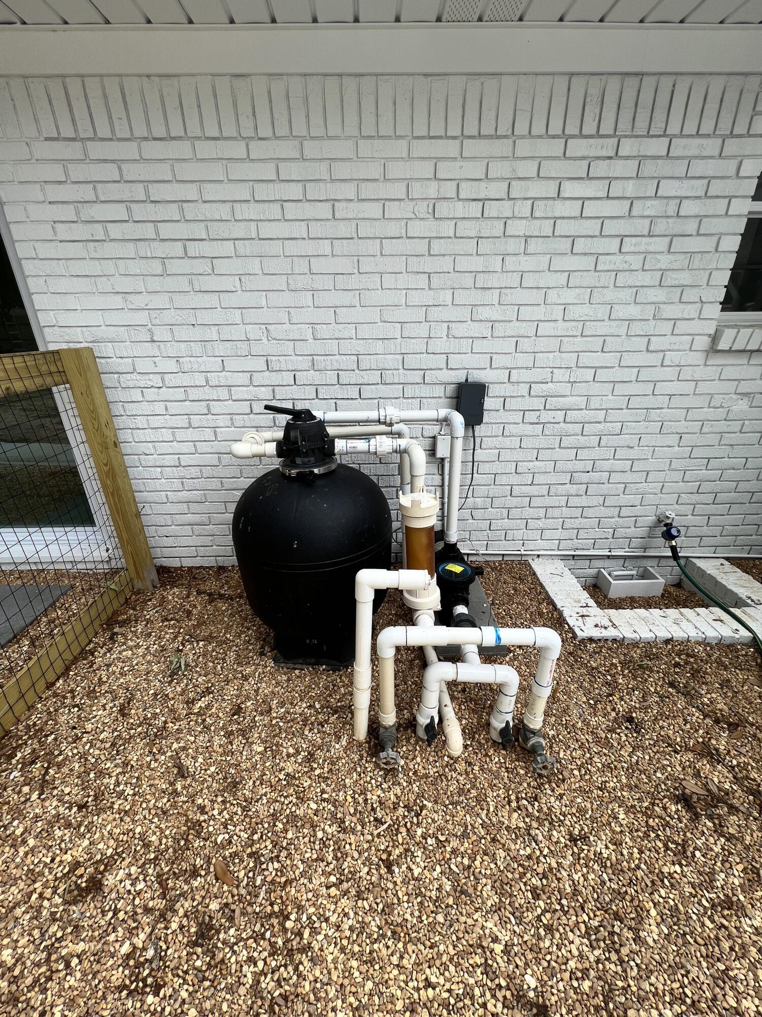 HOLLY HILLS - Residential