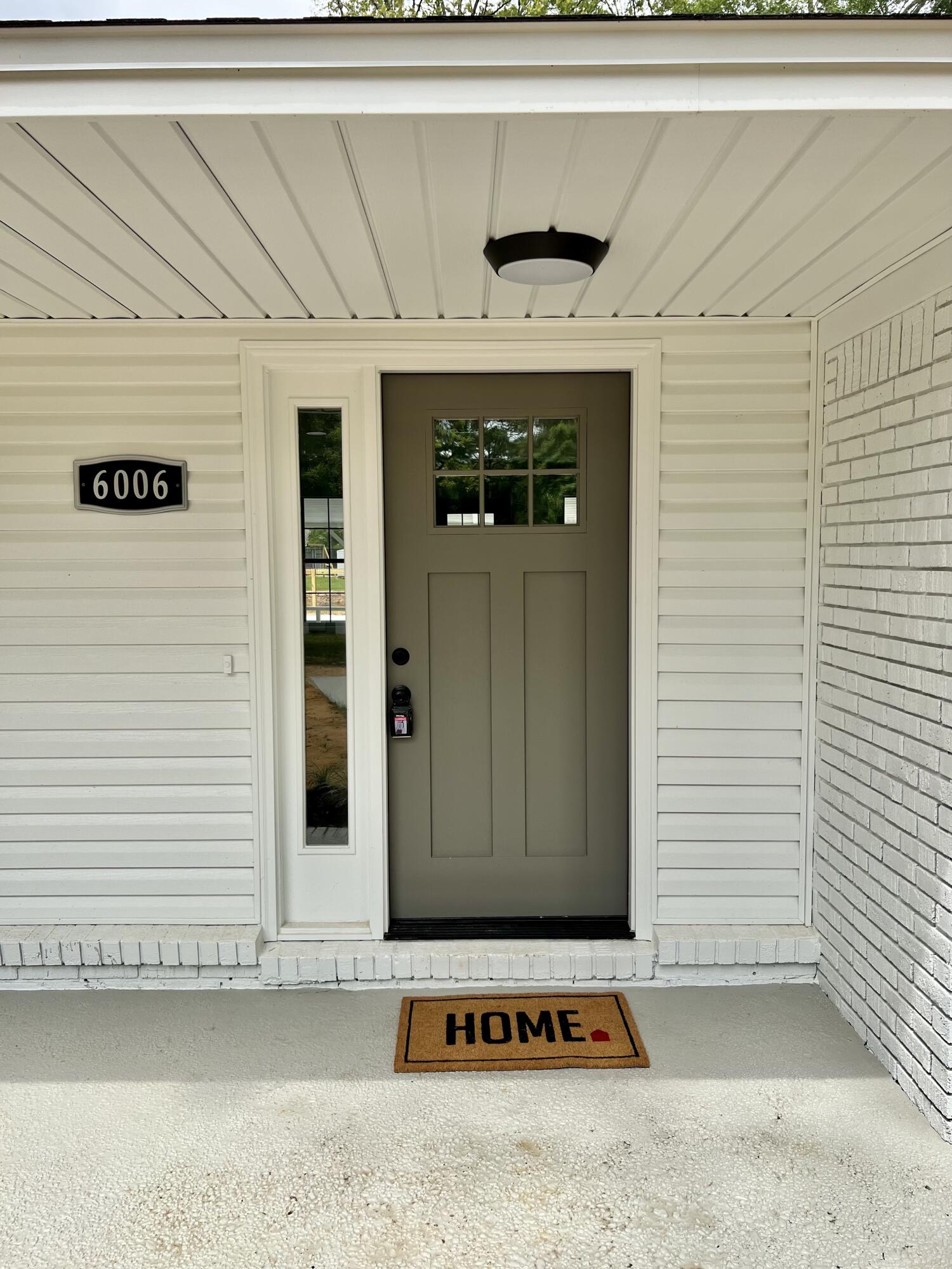 HOLLY HILLS - Residential