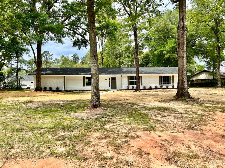 Welcome home to your beautiful renovated home with an in ground POOL and a corner lot! It features an open concept updated kitchen with all new appliances, luxury vinyl pet-proof floors, renovated bathrooms, and lots of covered outdoor spaces. Brand NEW ROOF, HVAC is 2021, and Water Heater is 2022. The pool has a new pool liner and new pool pump and updated filtration system!Buyer to verify all measurements