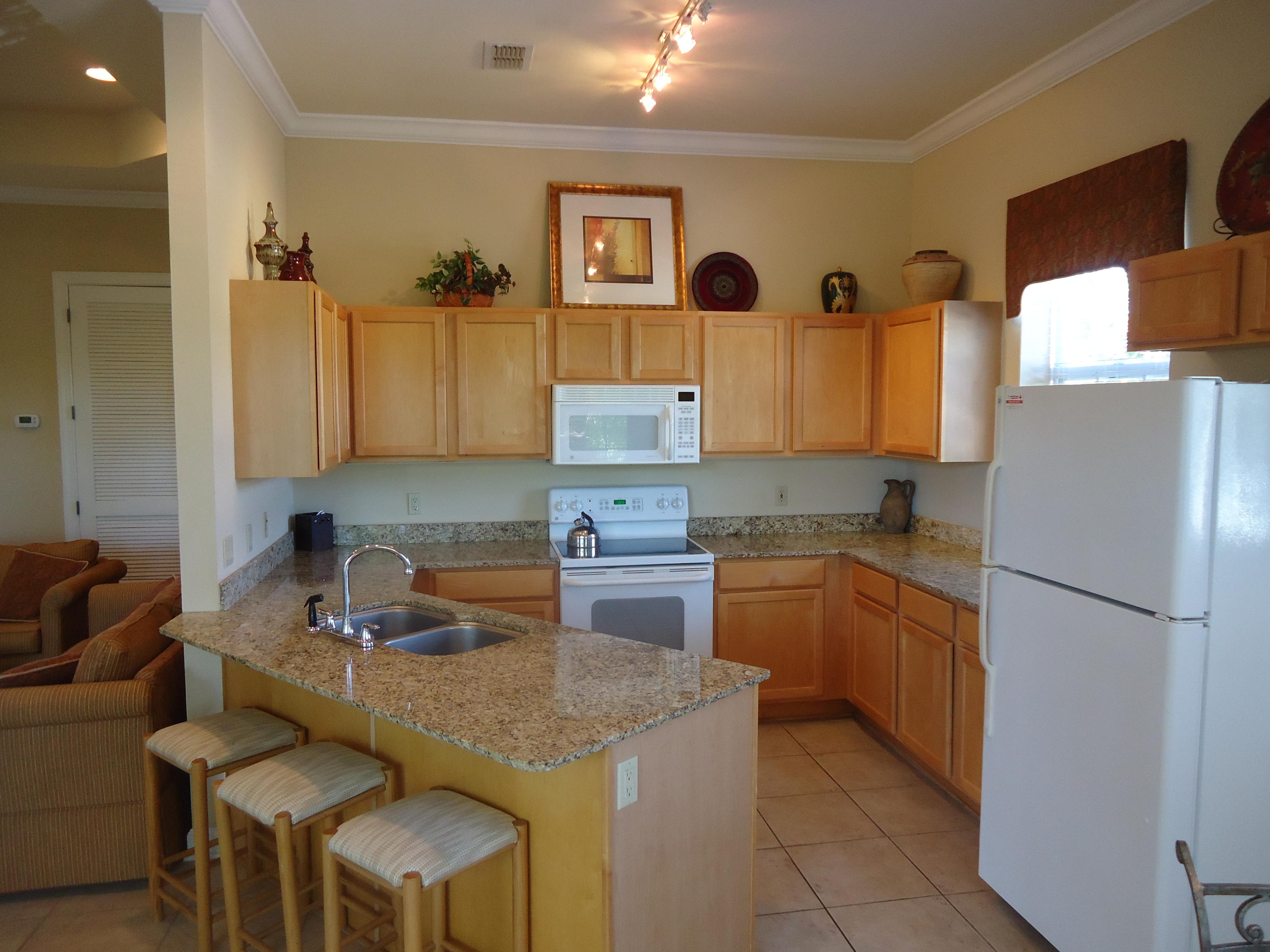 CRYSTAL COVE - Residential Lease