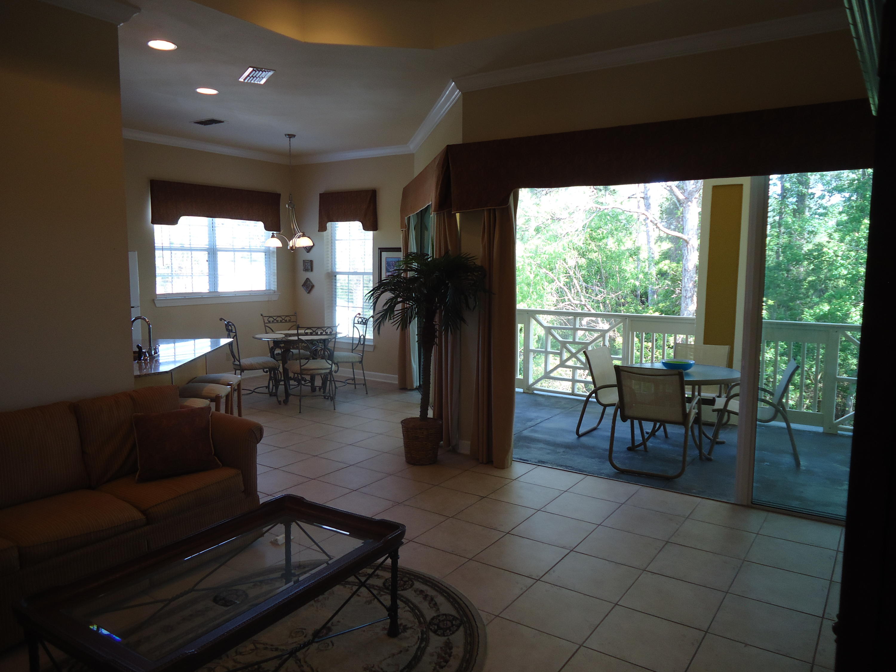 CRYSTAL COVE - Residential Lease