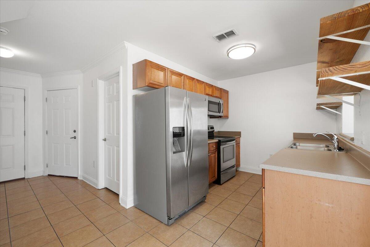 EAGLES LANDING S/D - Residential Lease