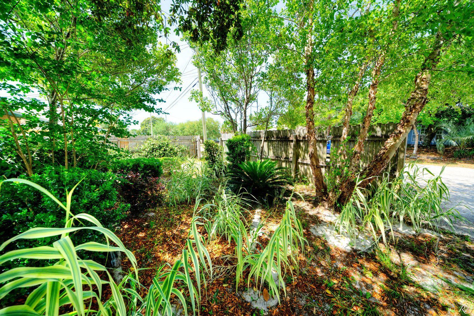 RIVIERA BEACH - Residential