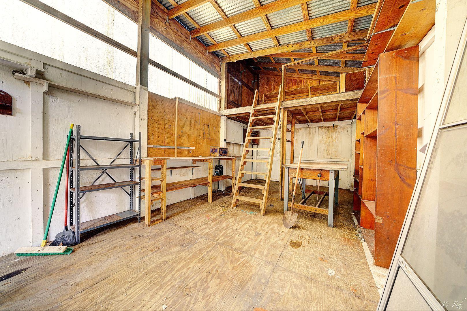 RIVIERA BEACH - Residential