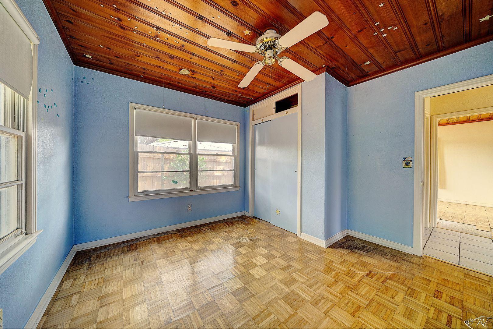 RIVIERA BEACH - Residential