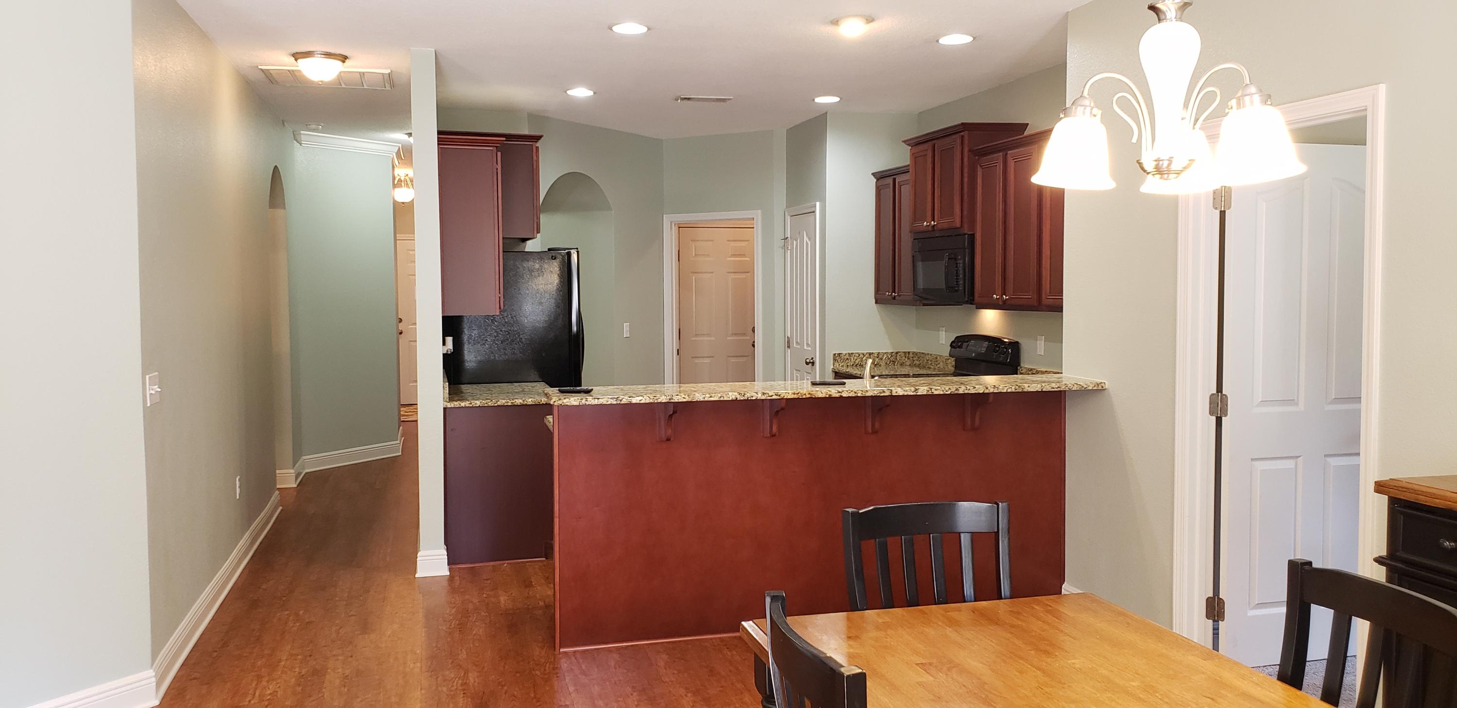 FOX VALLEY - Residential