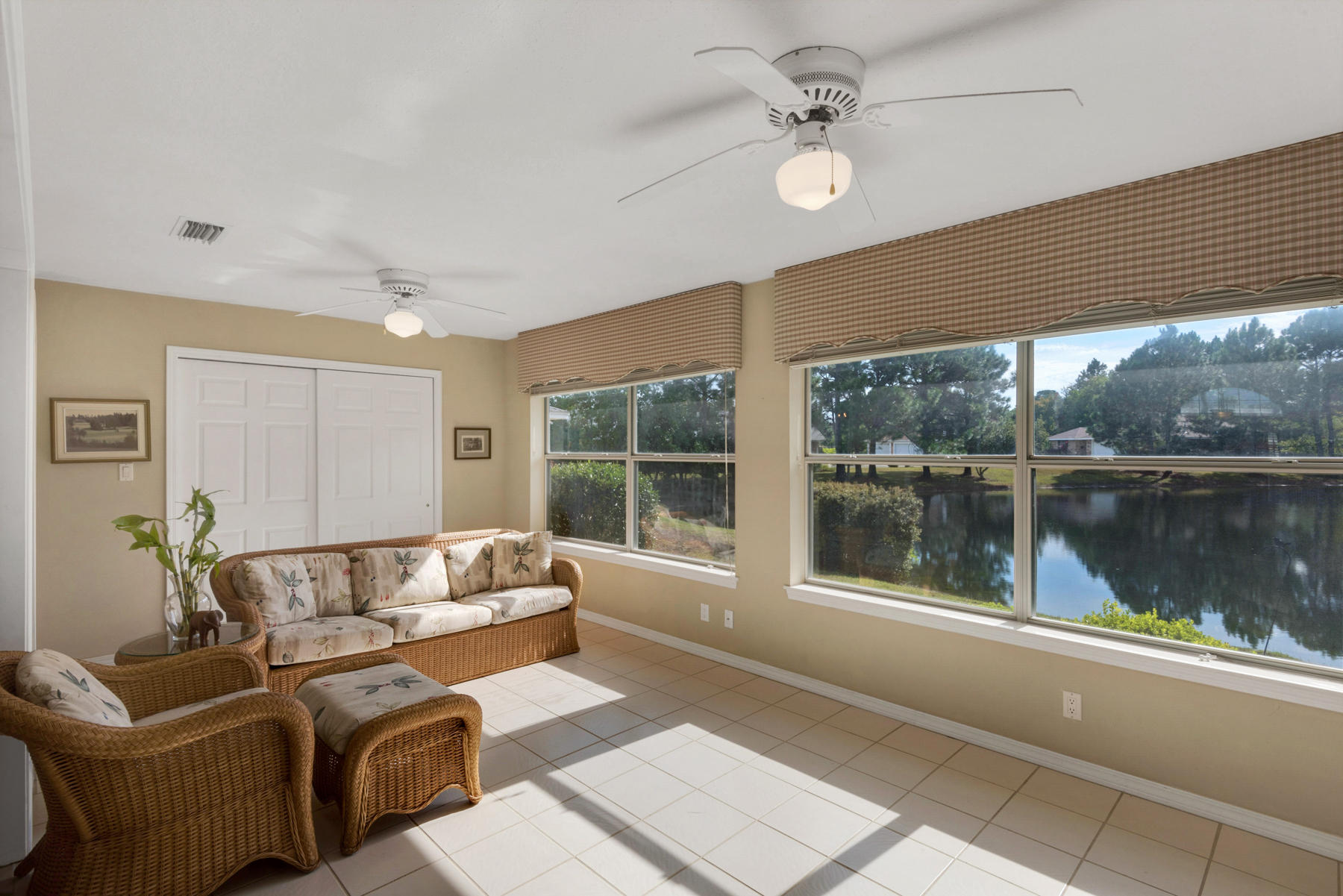 BAYSIDE - Residential