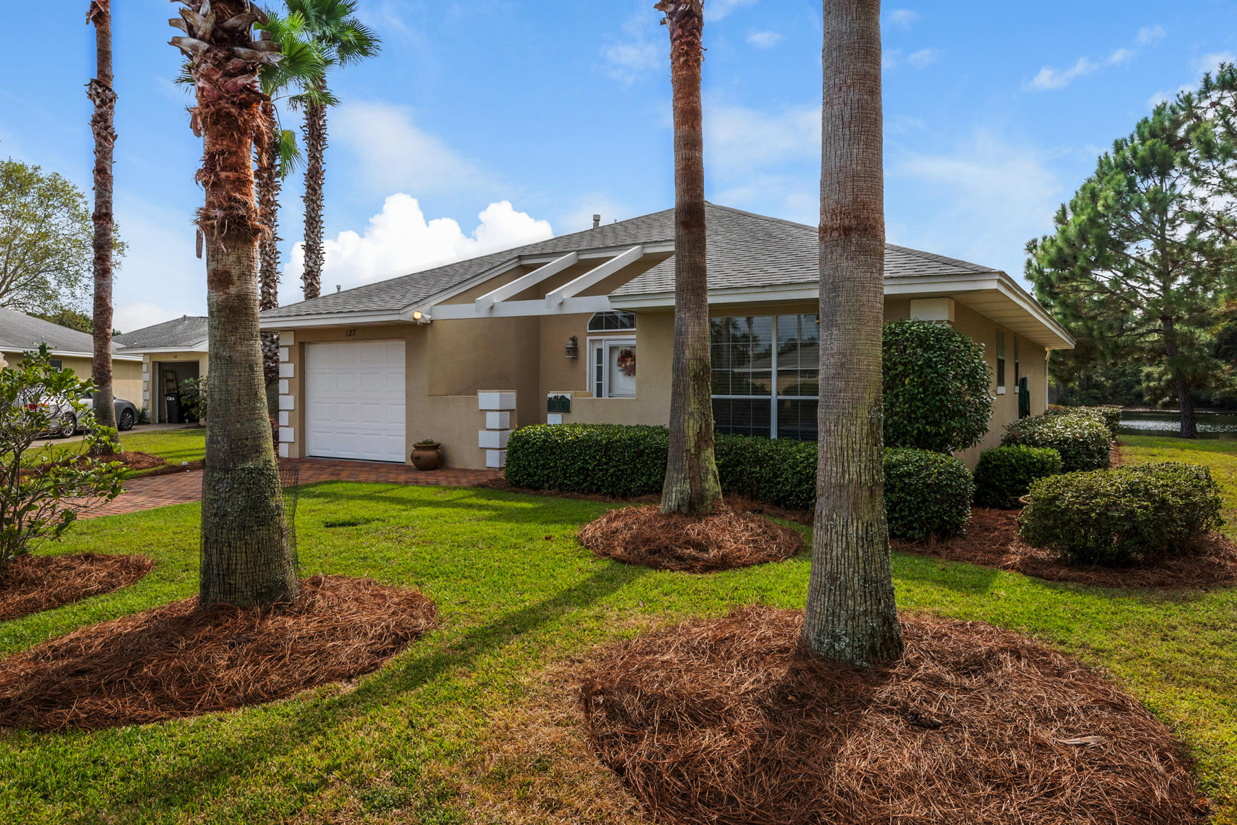 BAYSIDE - Residential