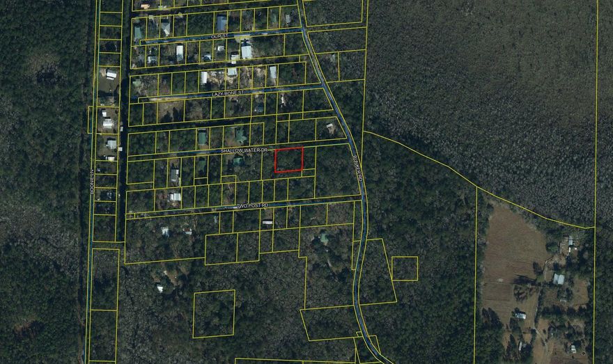 The lot is located in the Bunker Creek area of Walton County. It is a very secluded and out of the way location that is perfect for someone wanting to have lots of privacy.
