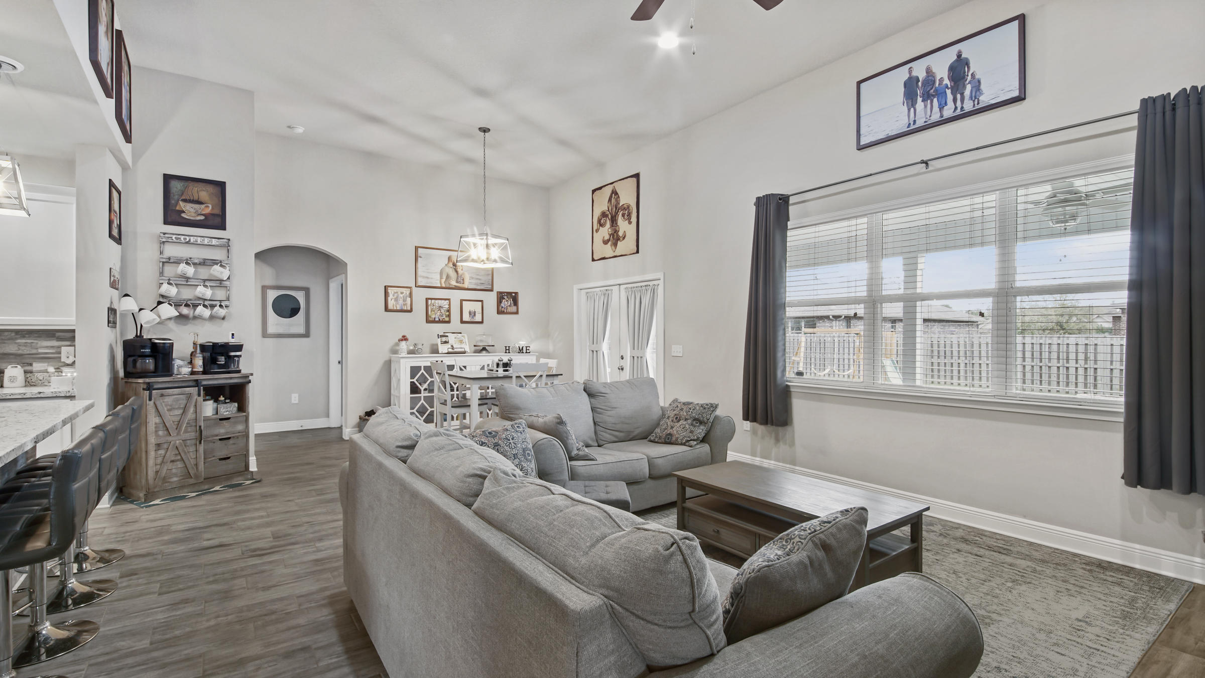 HAMMOCK BAY - Residential