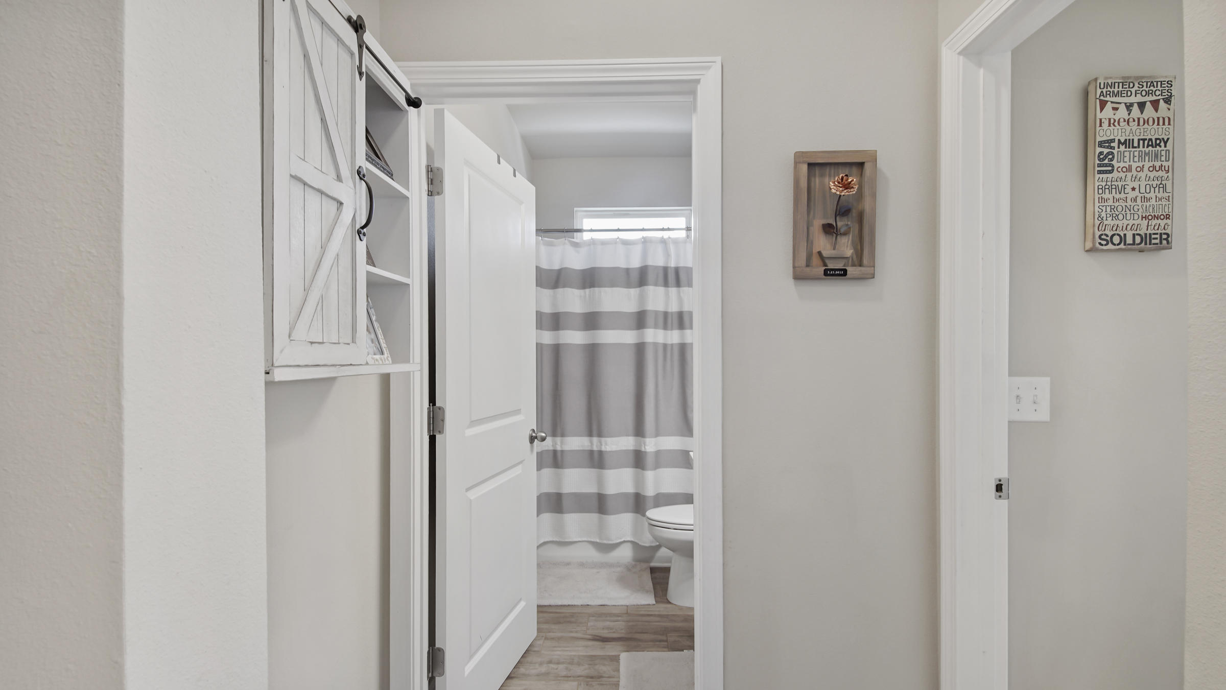 HAMMOCK BAY - Residential