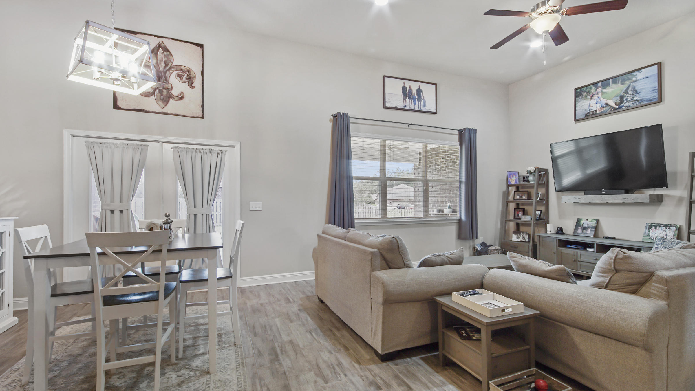 HAMMOCK BAY - Residential