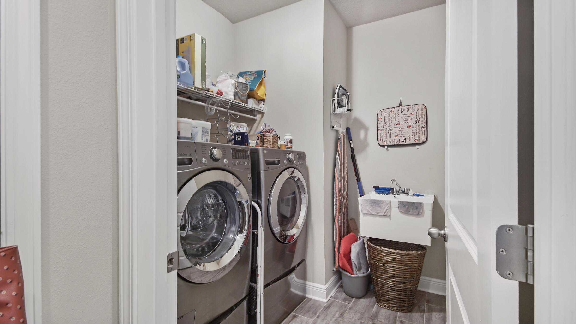 HAMMOCK BAY - Residential