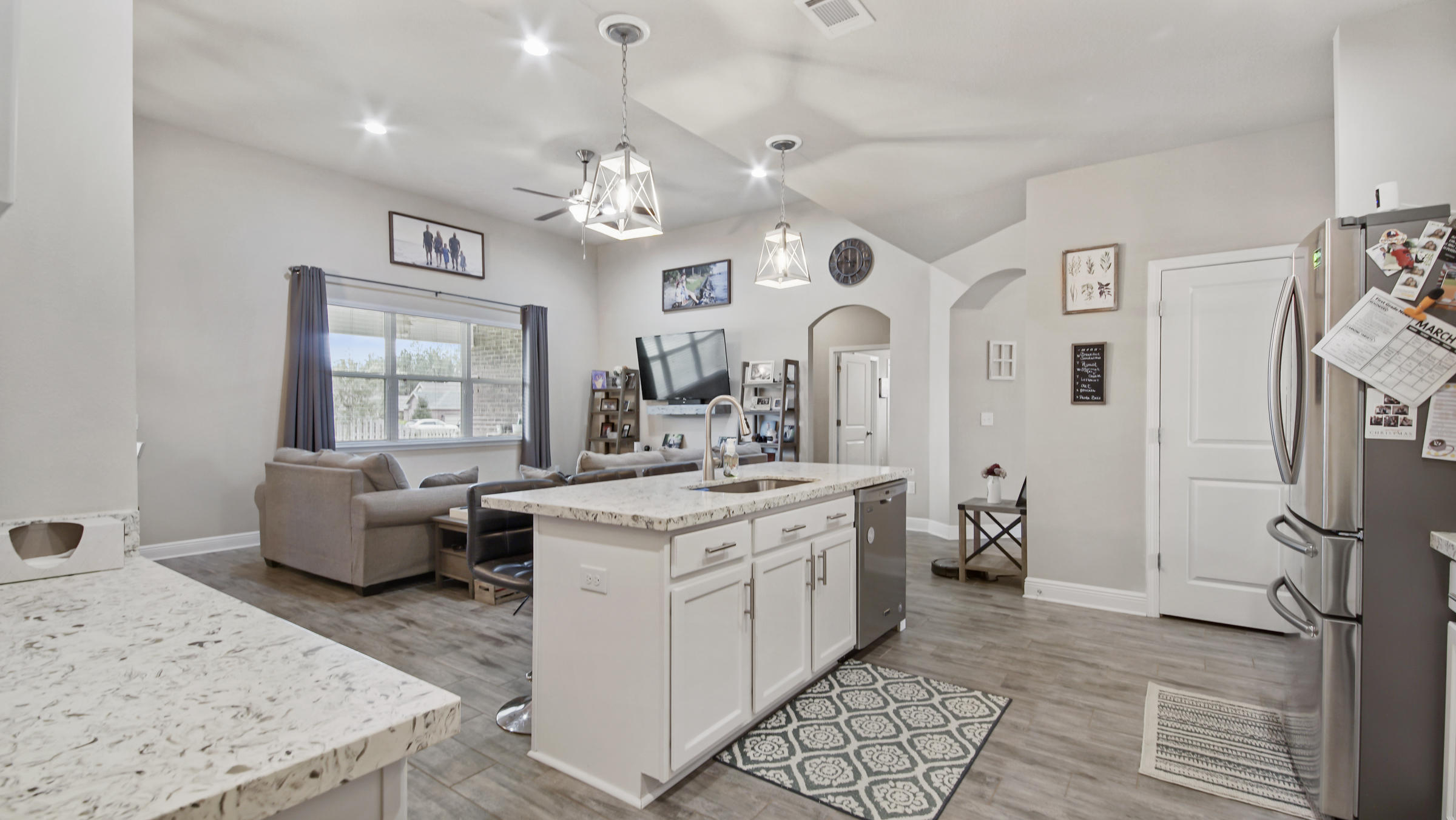 HAMMOCK BAY - Residential