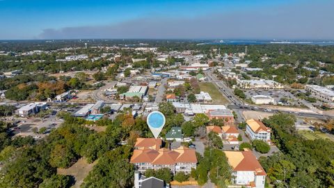 A home in Fort Walton Beach