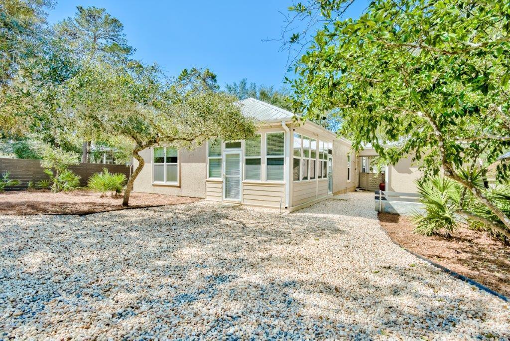 SEABREEZE EAST - Residential