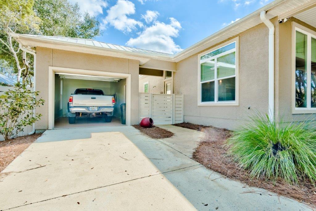 SEABREEZE EAST - Residential