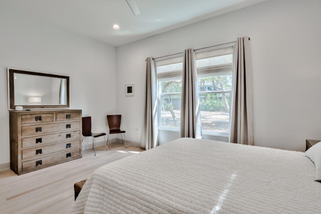 SEABREEZE EAST - Residential