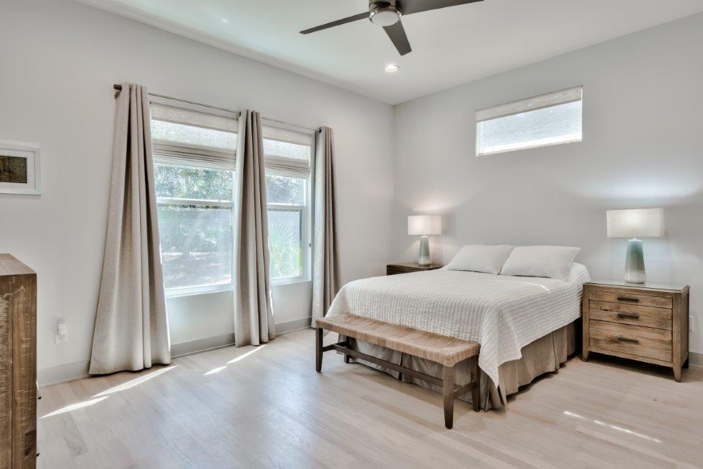 SEABREEZE EAST - Residential