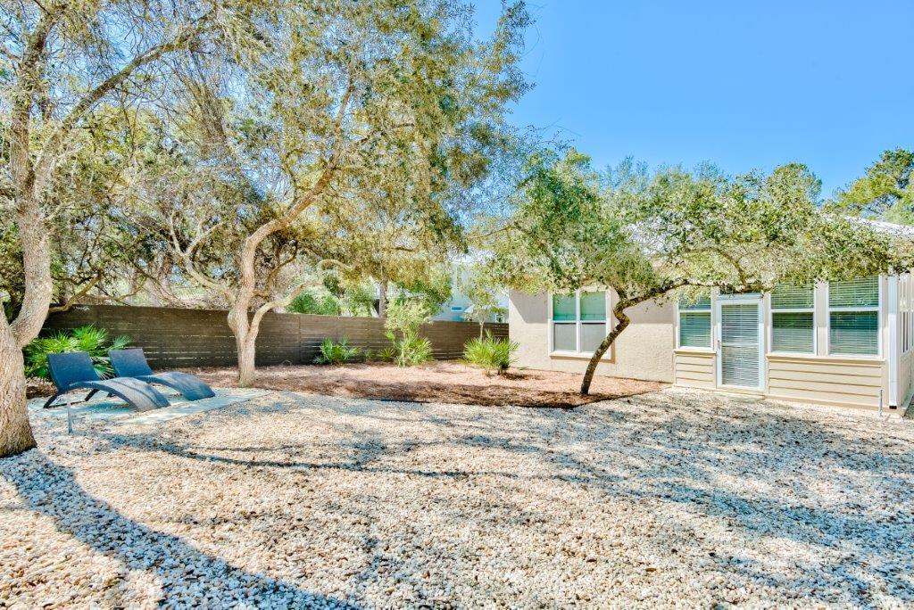 SEABREEZE EAST - Residential