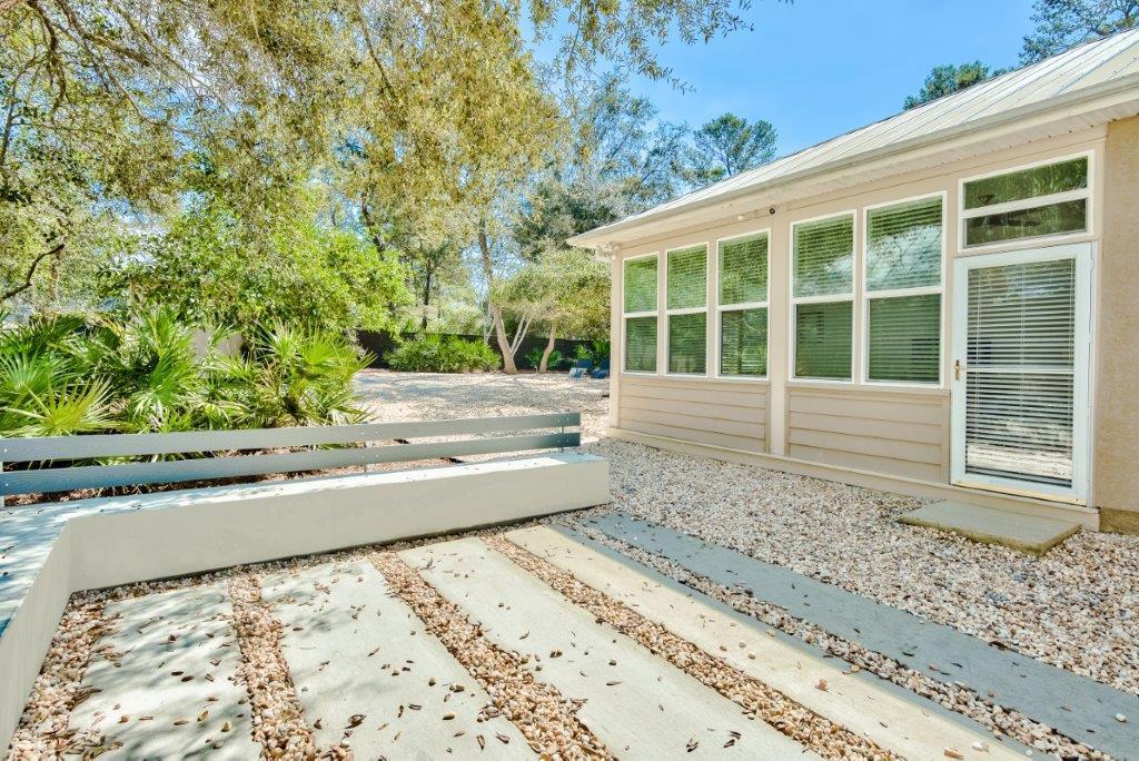 SEABREEZE EAST - Residential