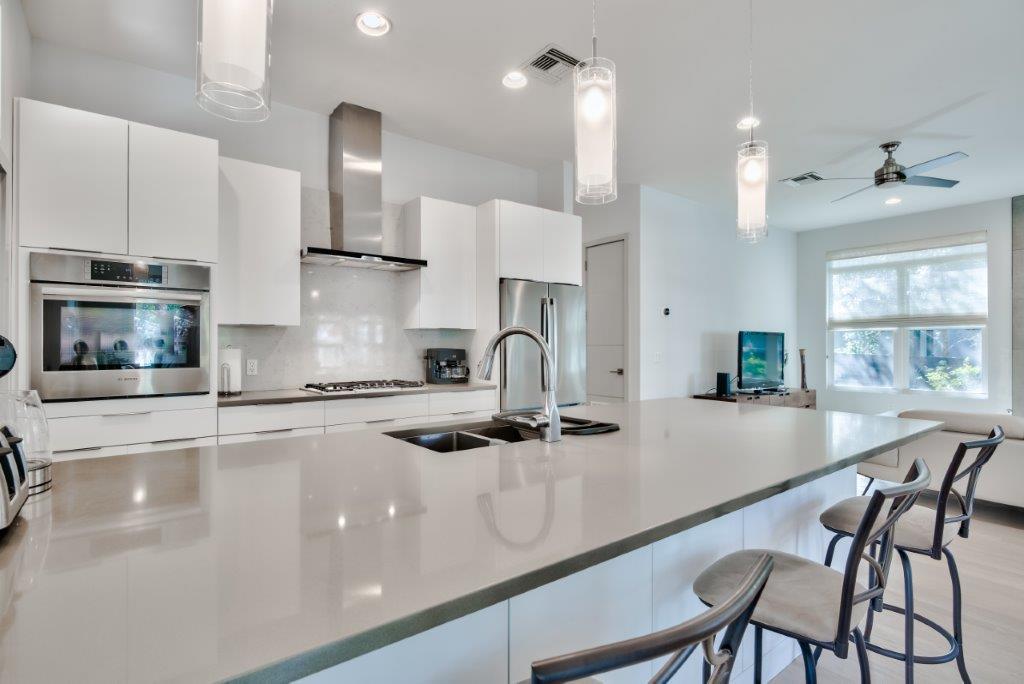 SEABREEZE EAST - Residential