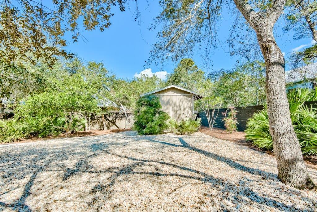 SEABREEZE EAST - Residential