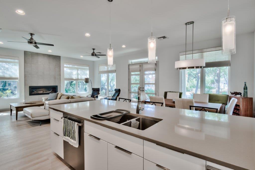 SEABREEZE EAST - Residential