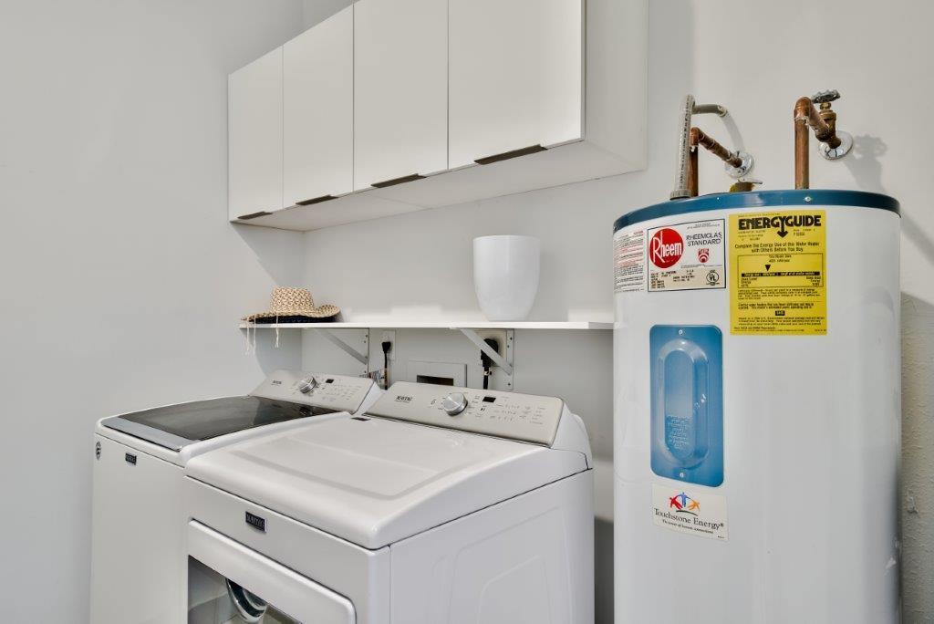 SEABREEZE EAST - Residential