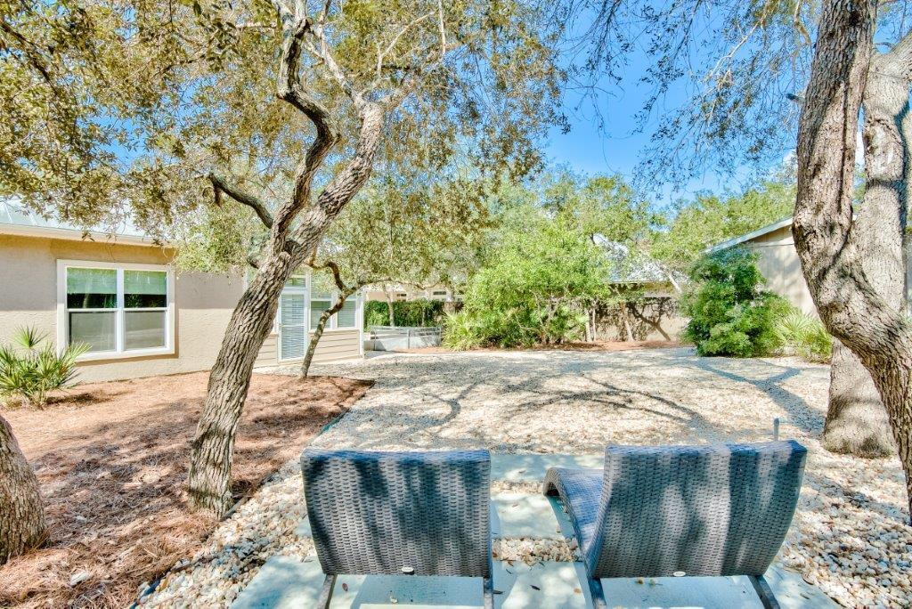 SEABREEZE EAST - Residential