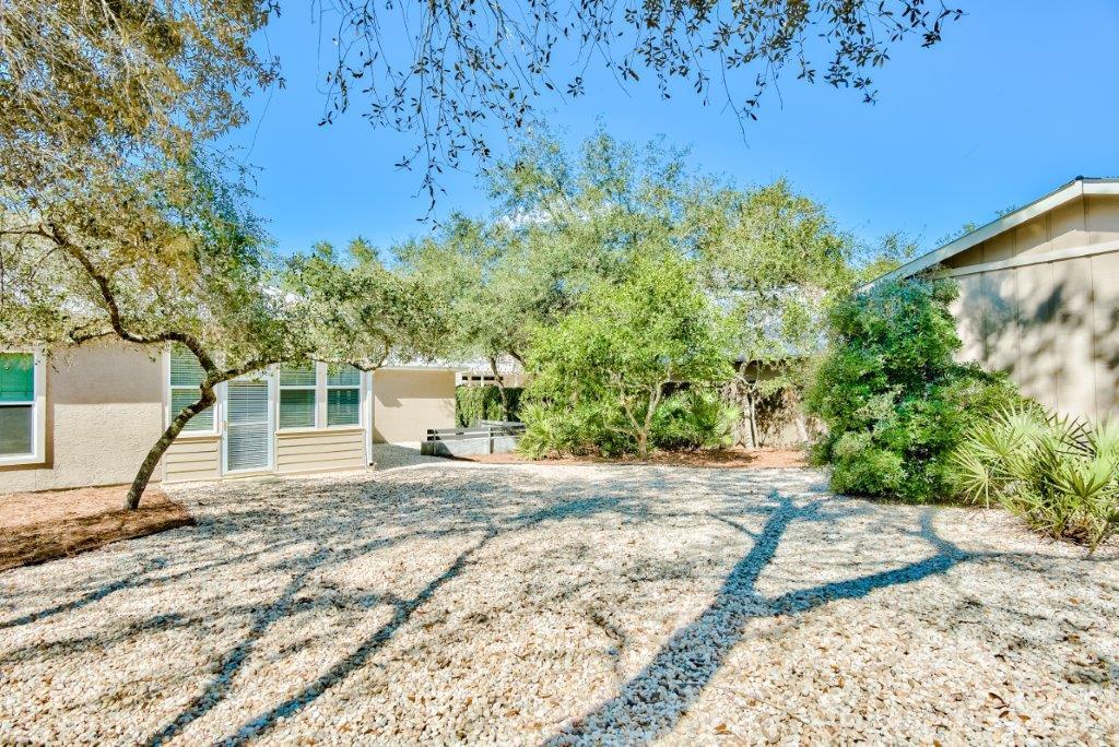 SEABREEZE EAST - Residential