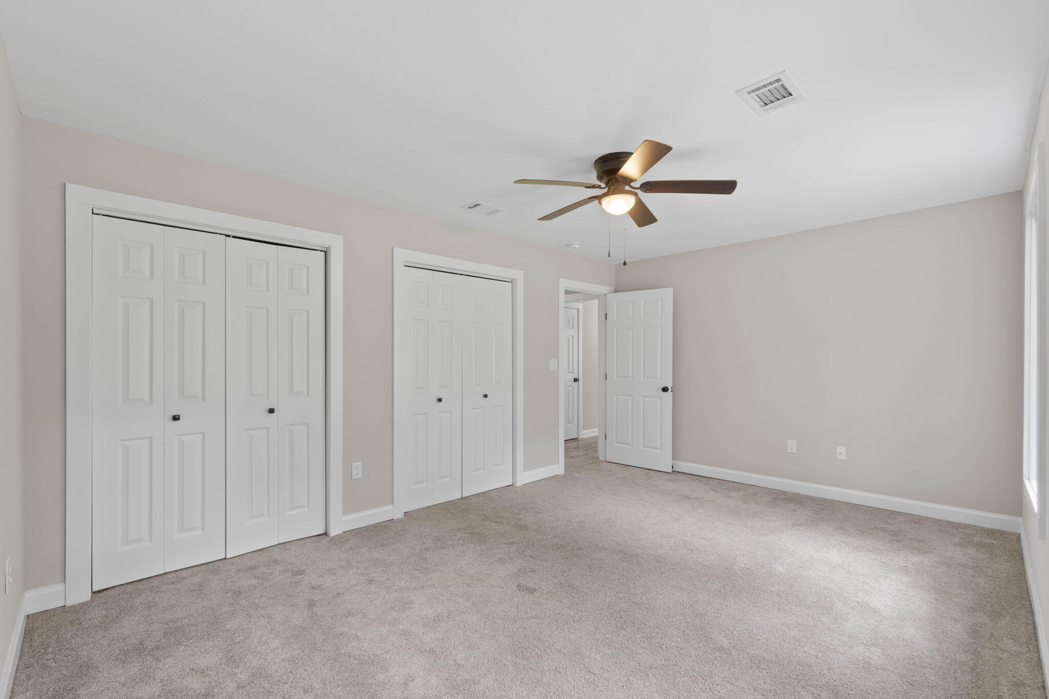 DEL CERRO VISTA - Residential