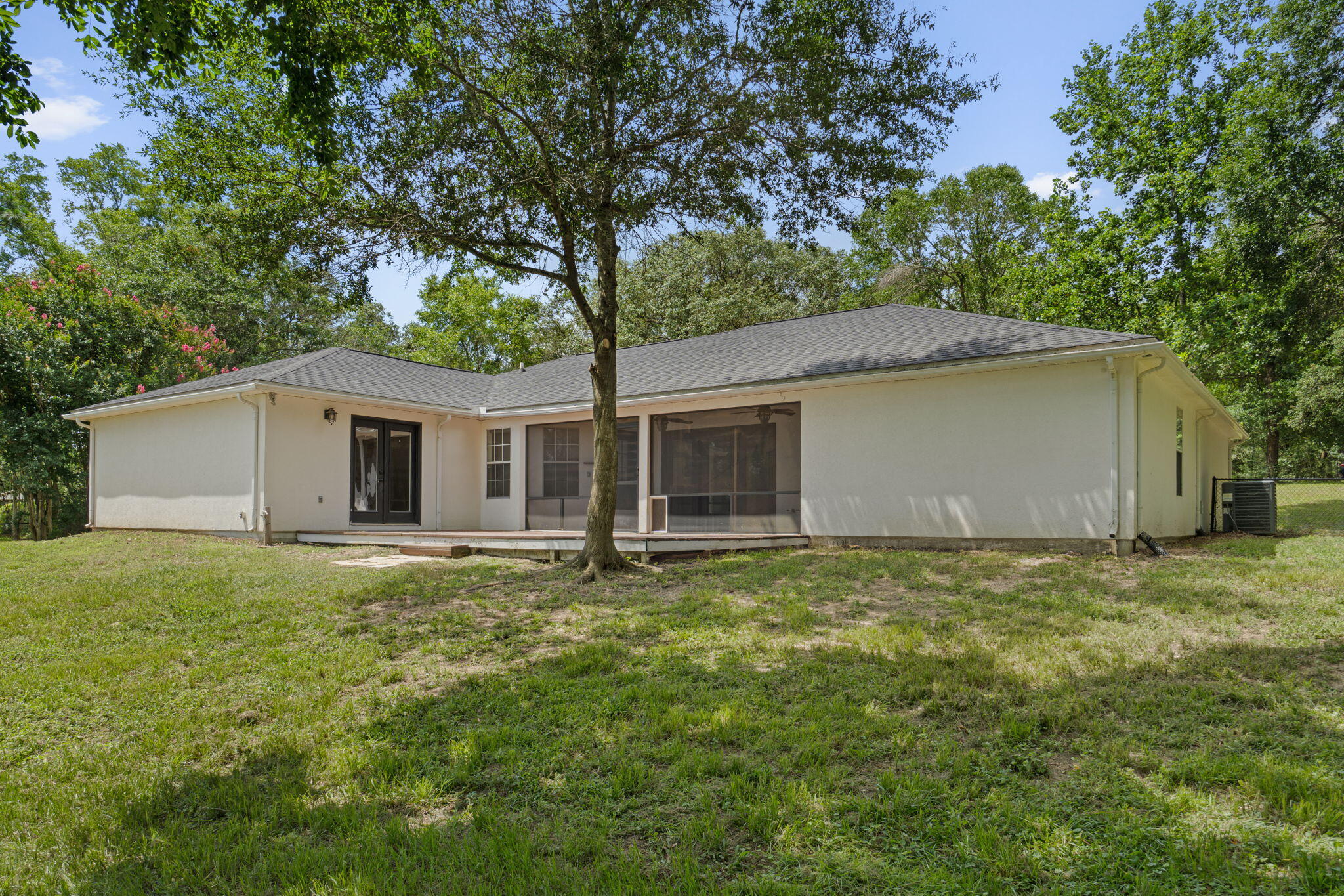 DEL CERRO VISTA - Residential