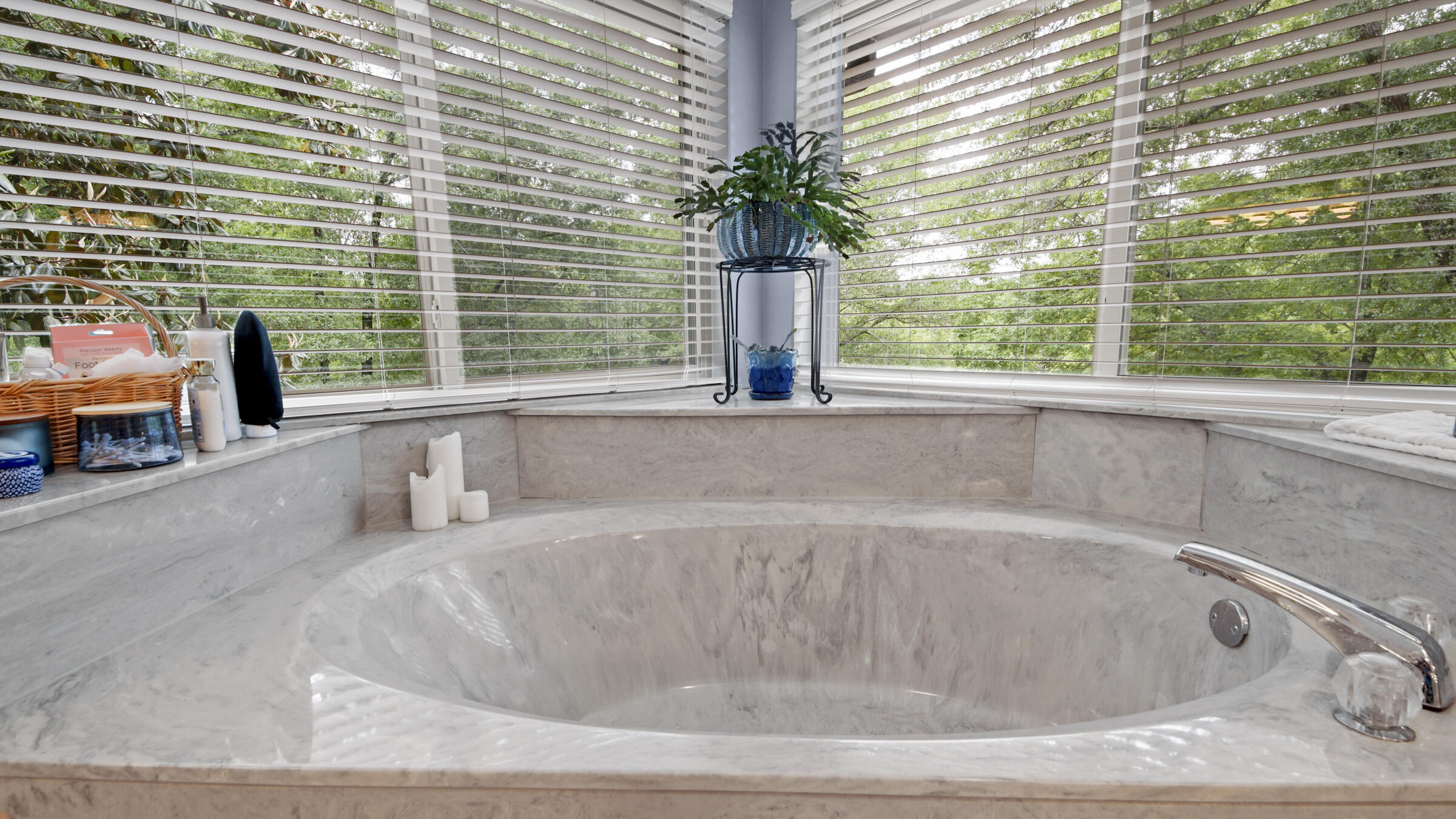 DEFUNIAK COUNTRY CLUB ESTATES - Residential